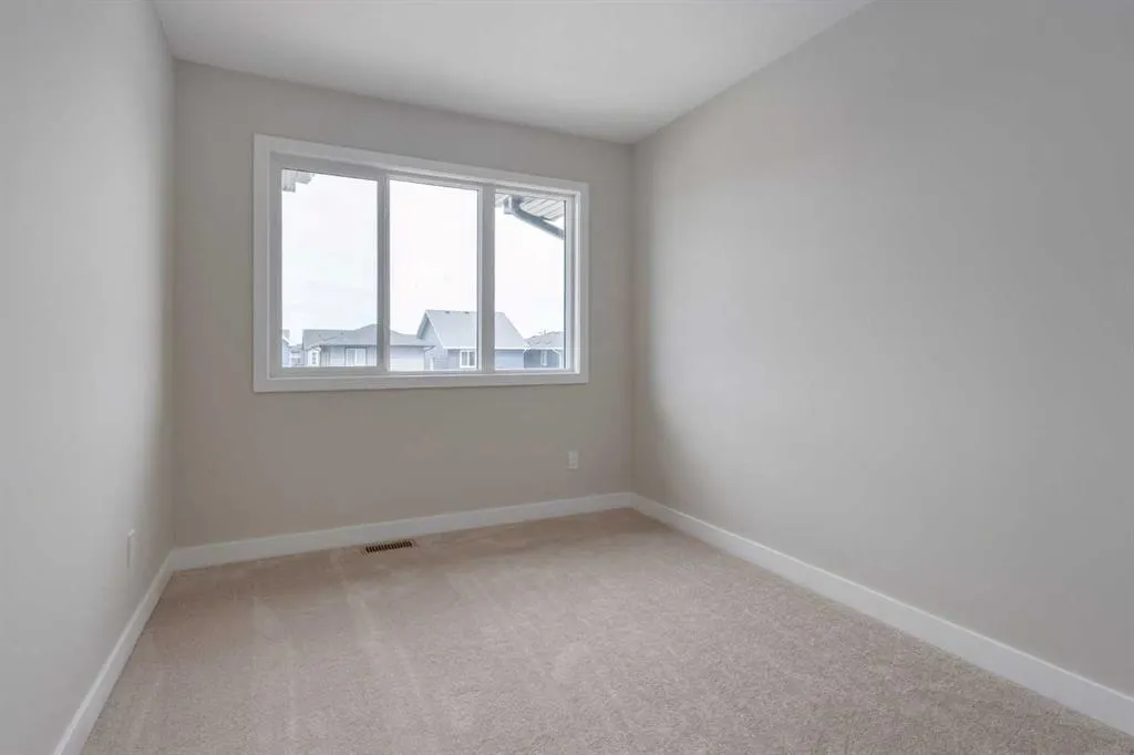 261 Cobblestone Gate