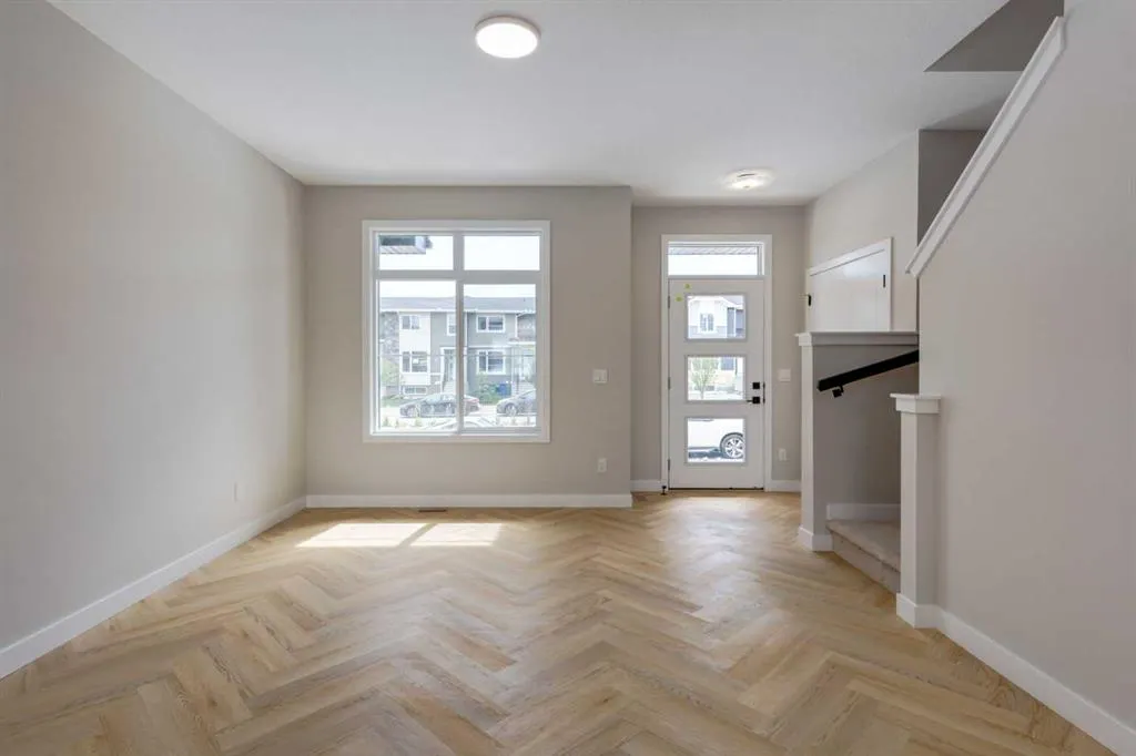 261 Cobblestone Gate
