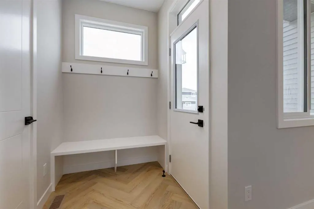 261 Cobblestone Gate