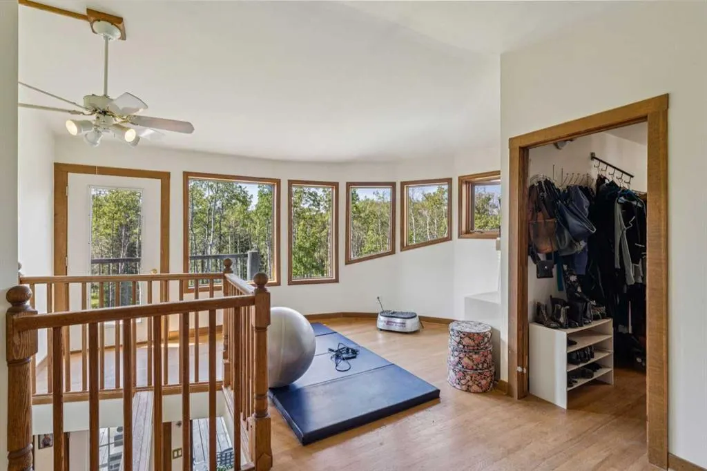 229306 Highway 762, #200