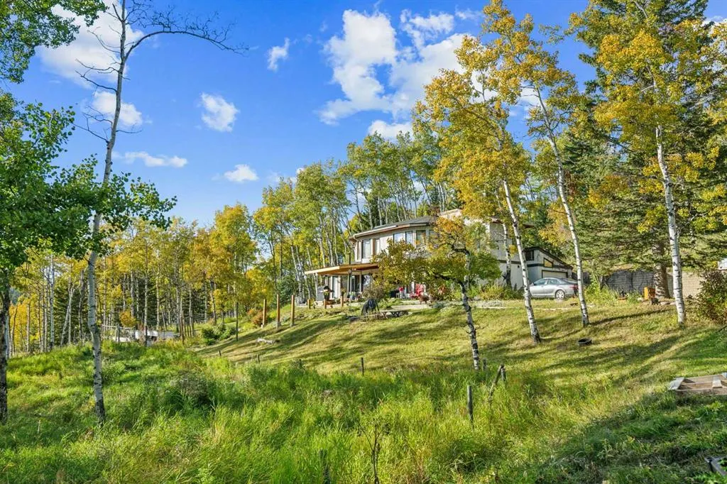 229306 Highway 762, #200