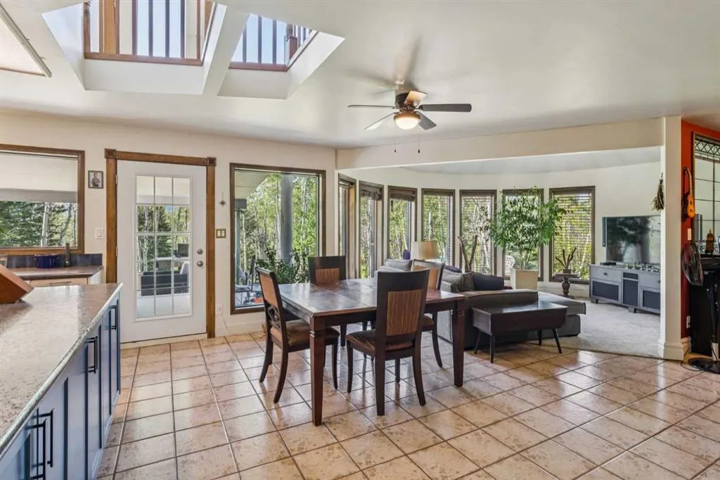 229306 Highway 762, #200