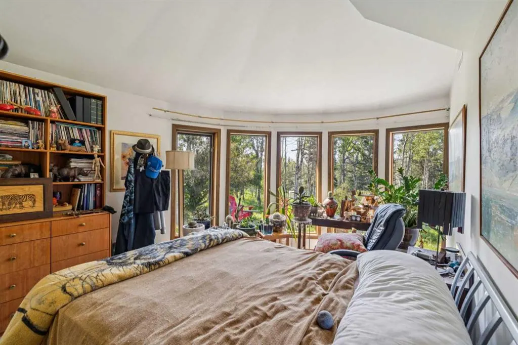 229306 Highway 762, #200