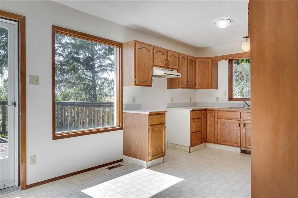 24407 Township Road 390