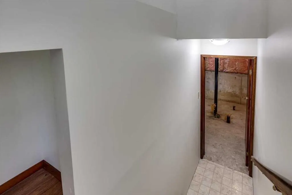 24407 Township Road 390