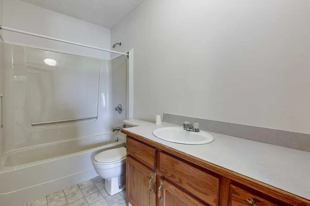 24407 Township Road 390
