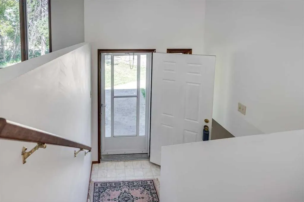 24407 Township Road 390