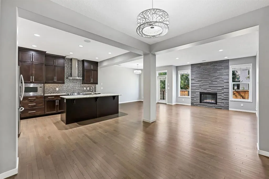 32 Cranarch Crescent SE