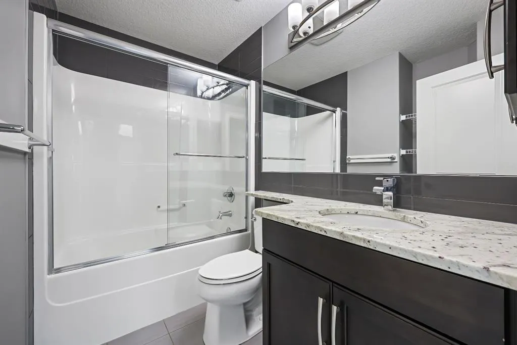 32 Cranarch Crescent SE