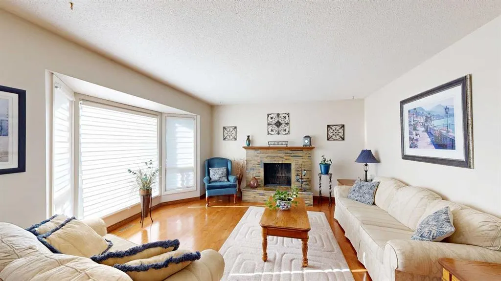 1808 65 Street NE