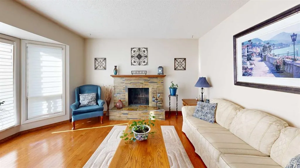 1808 65 Street NE