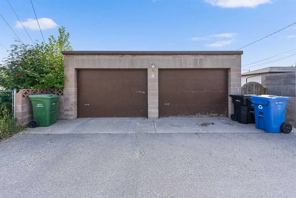 18 Cornell Place NW