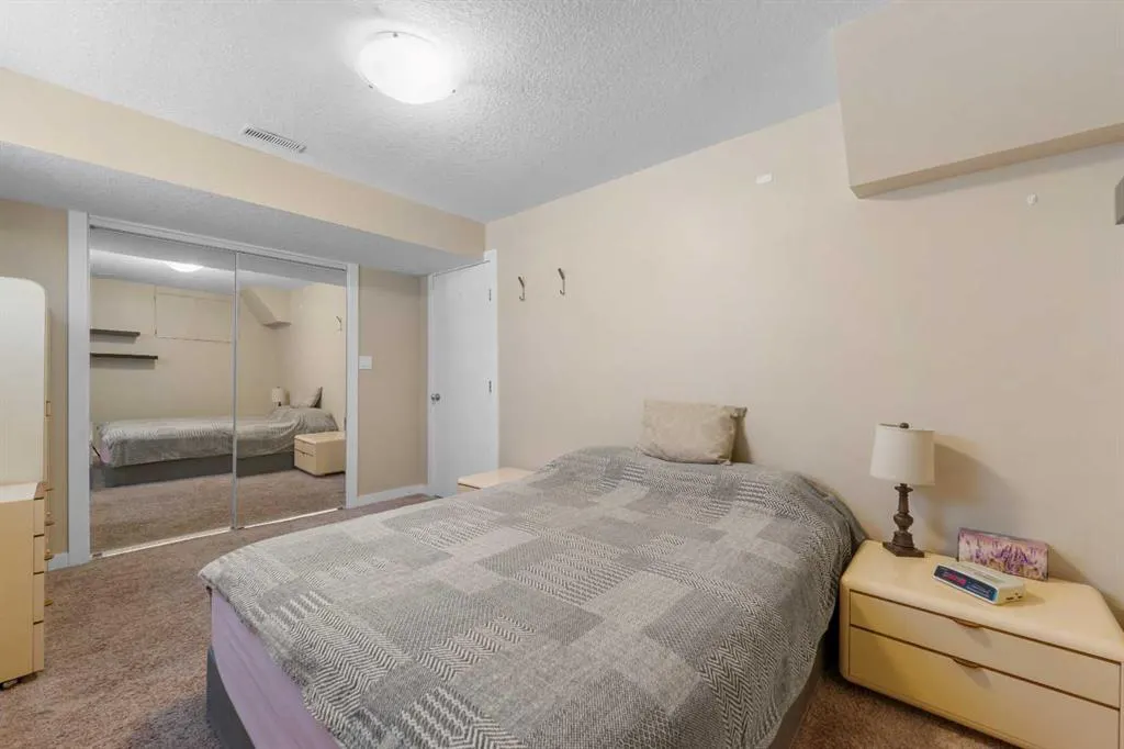 18 Cornell Place NW