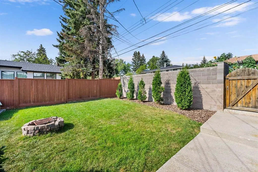 18 Cornell Place NW