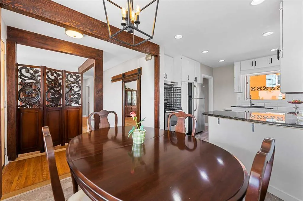 18 Cornell Place NW