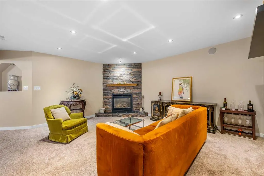 18 Cornell Place NW
