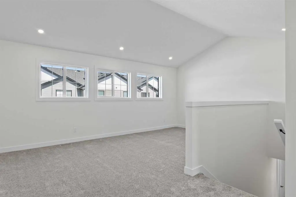 201 Cooperswood Green SW, #1004