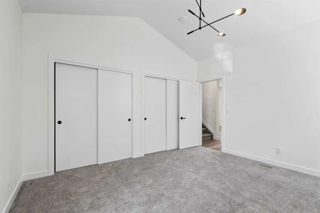 201 Cooperswood Green SW, #1004