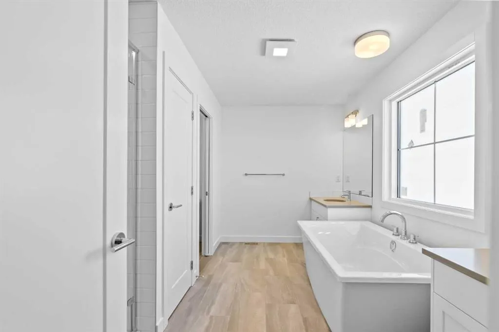 201 Cooperswood Green SW, #1003