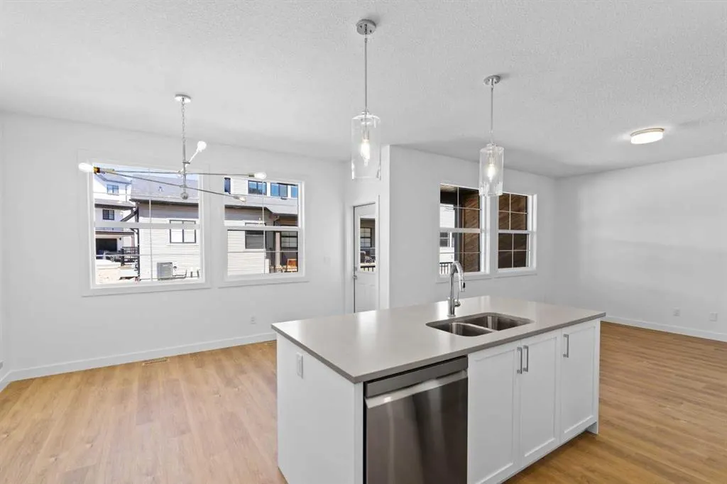 201 Cooperswood Green SW, #1003