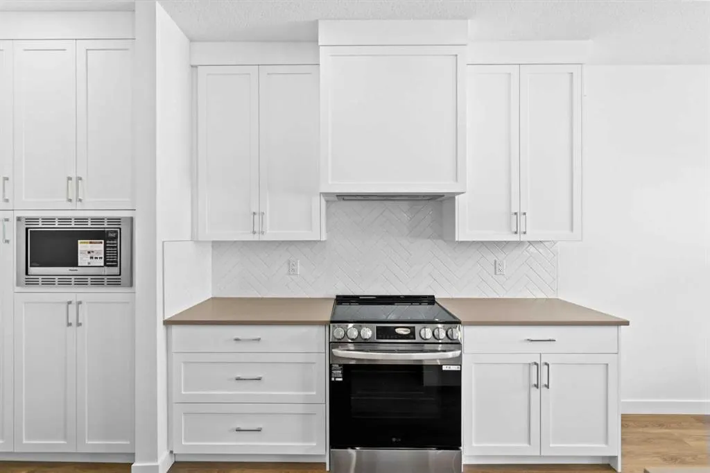 201 Cooperswood Green SW, #1003