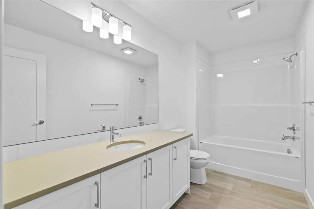 201 Cooperswood Green SW, #1003