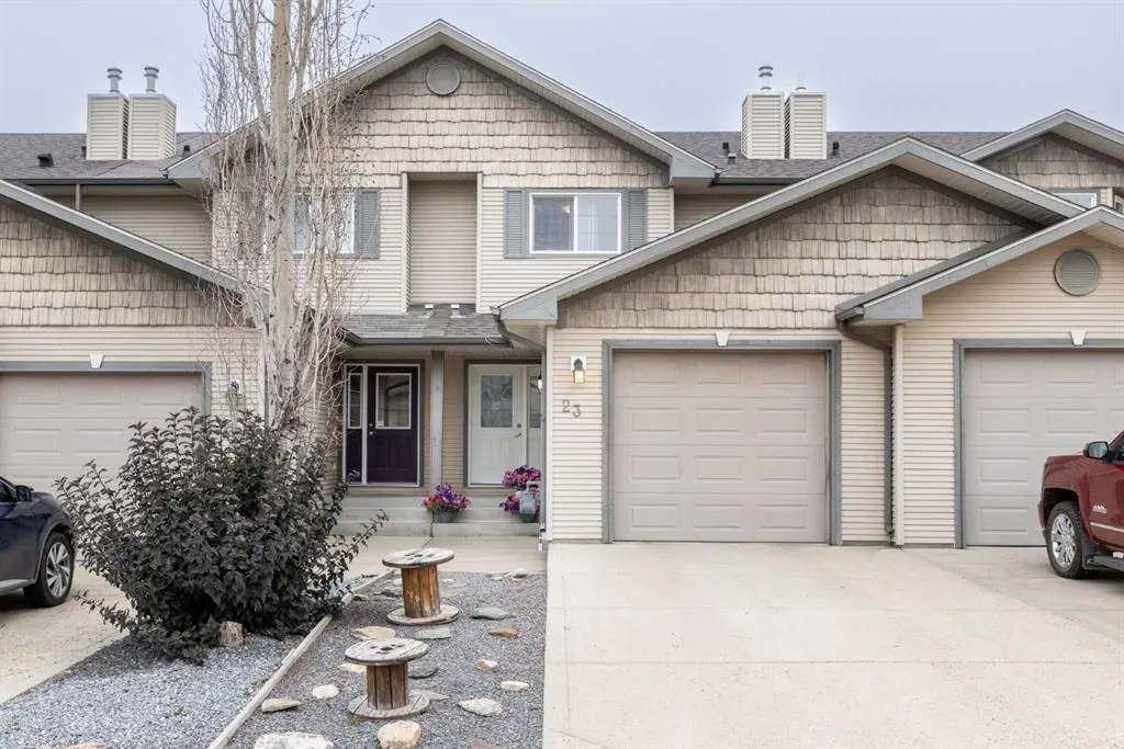23 Lark Close