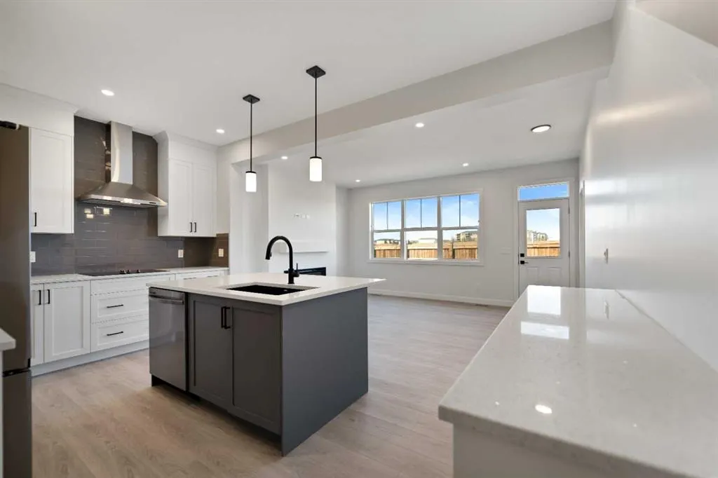 205 Homestead Terrace NE