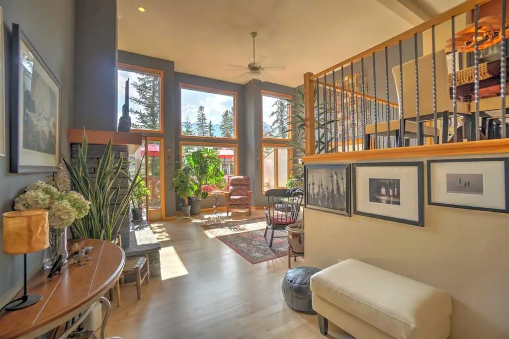 137 Wapiti Close, #27