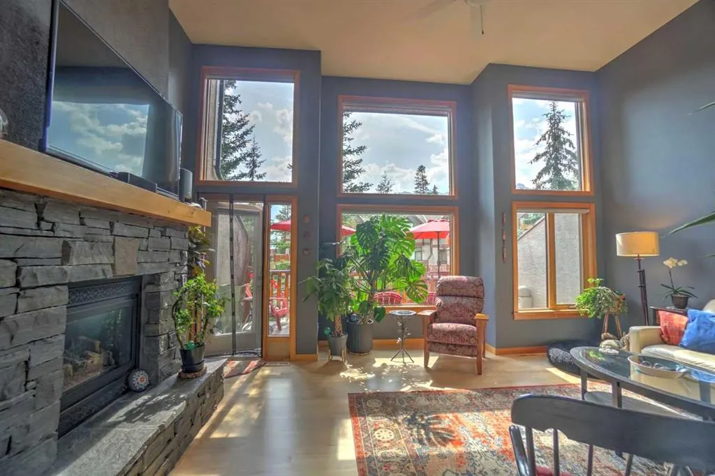 137 Wapiti Close, #27