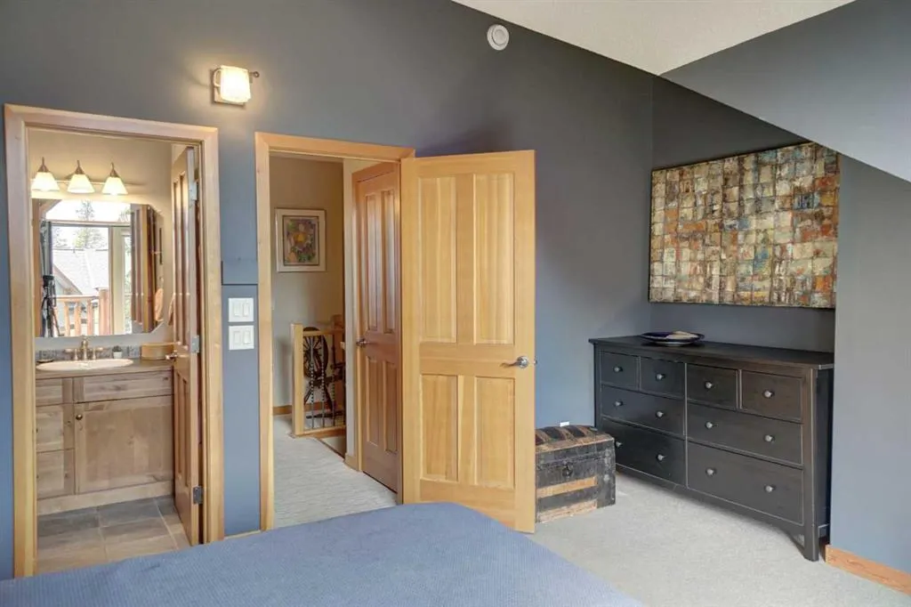 137 Wapiti Close, #27