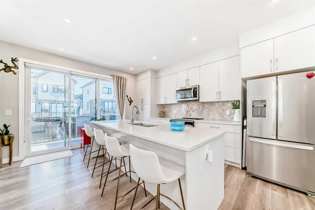 605 Evanston Link NW