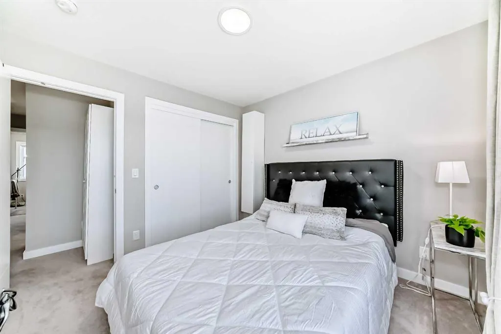 605 Evanston Link NW