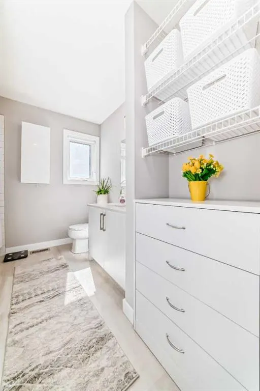 605 Evanston Link NW