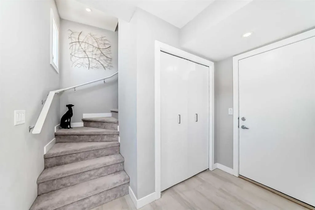 605 Evanston Link NW