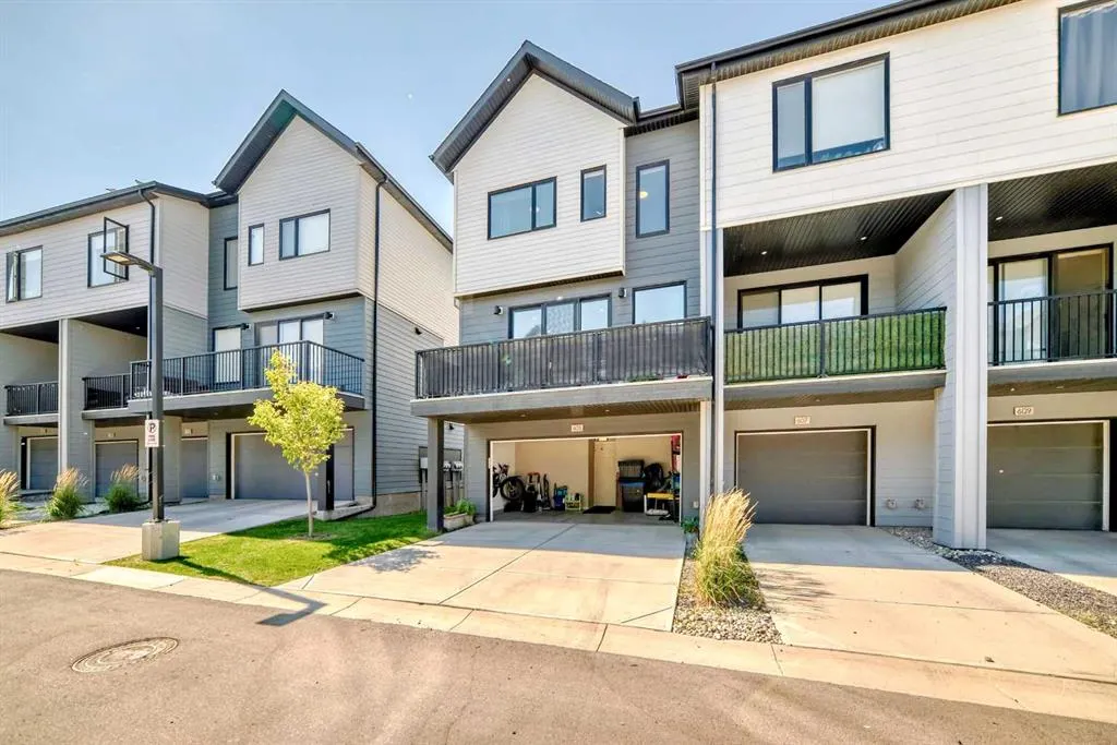 605 Evanston Link NW
