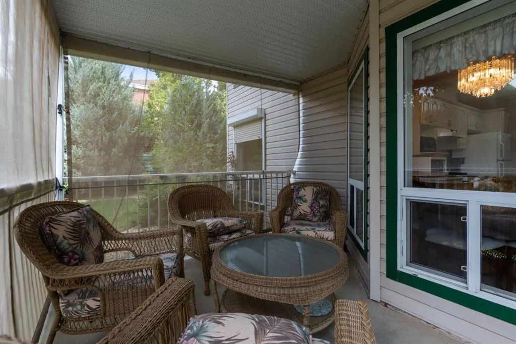 4625 50 Street, #101