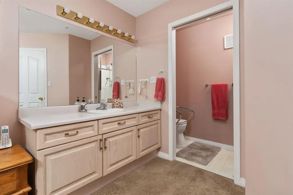 4625 50 Street, #101
