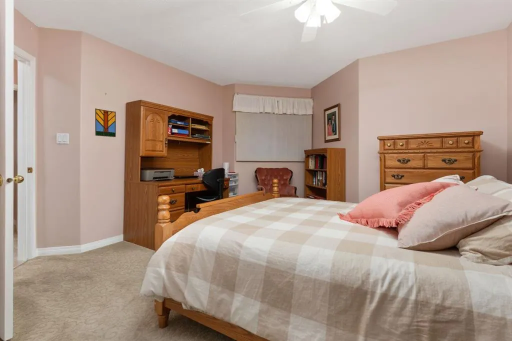 4625 50 Street, #101