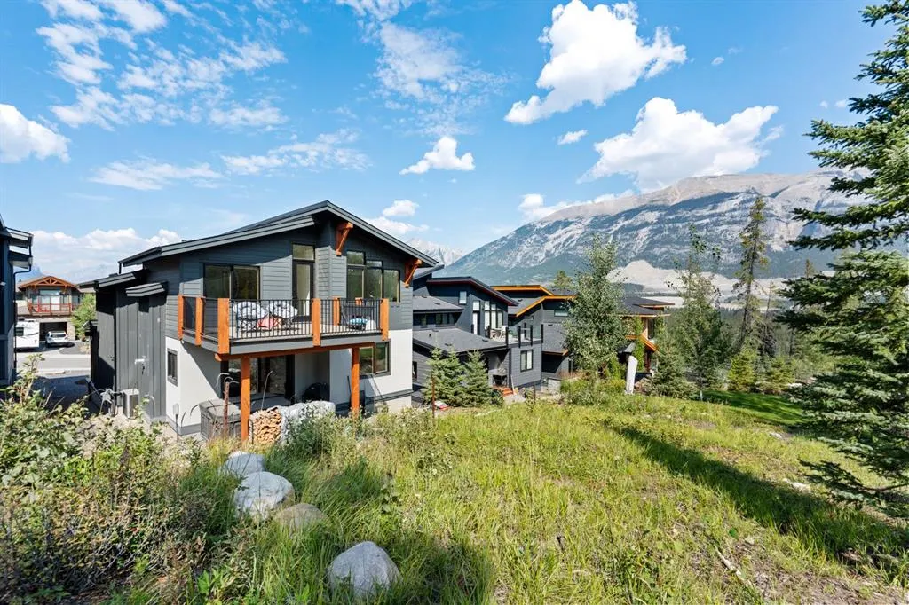 232 Stewart Creek Rise