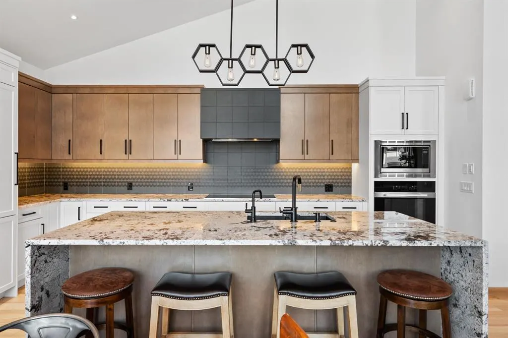 232 Stewart Creek Rise