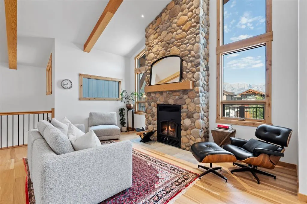 232 Stewart Creek Rise