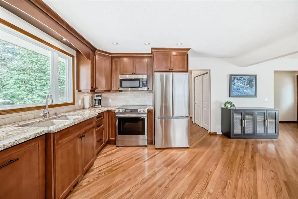 5556 Dalhart Hill NW