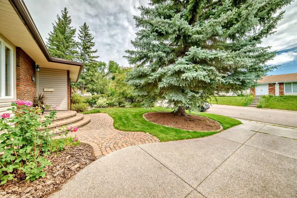 5556 Dalhart Hill NW