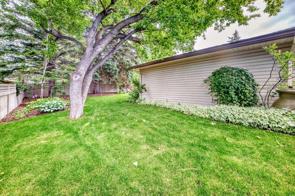 5556 Dalhart Hill NW