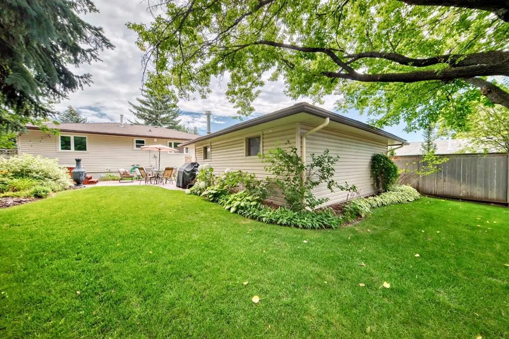 5556 Dalhart Hill NW