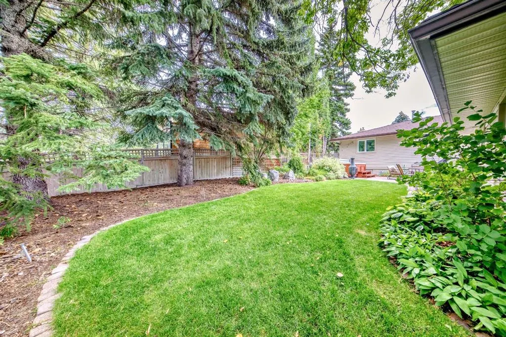 5556 Dalhart Hill NW