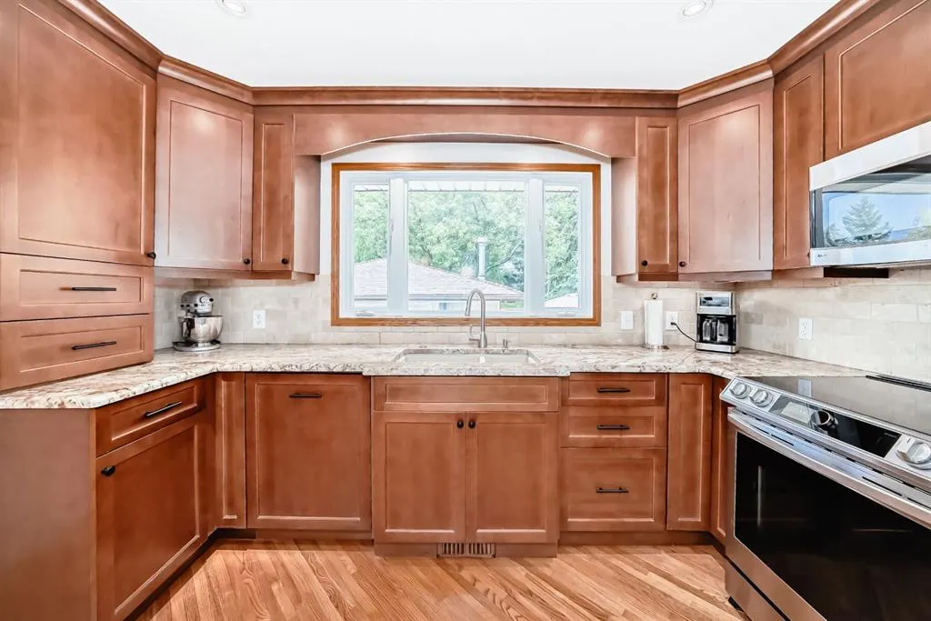 5556 Dalhart Hill NW