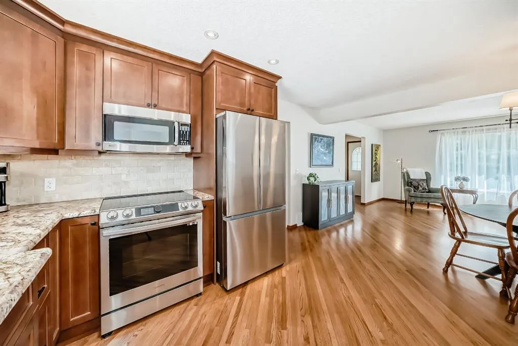5556 Dalhart Hill NW
