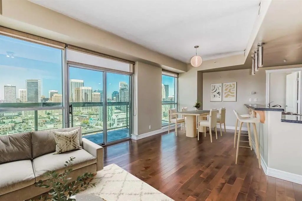 836 15 Avenue SW, #2205